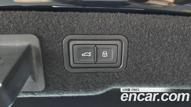 Audi A8 50 TDI Quattro LWB