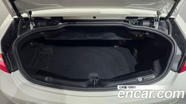 Mercedes-Benz E-Class E220d Cabriolet