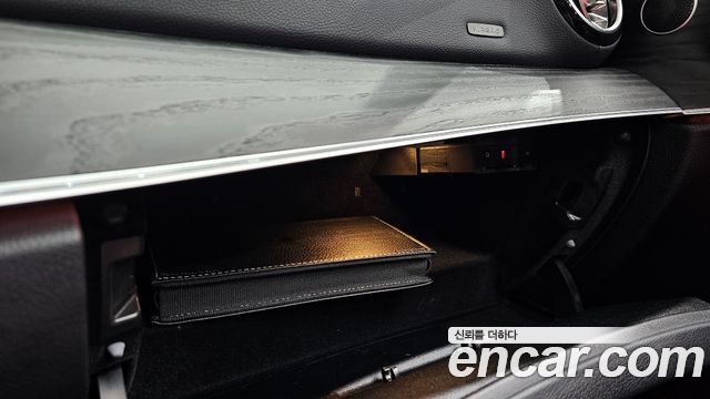 Mercedes-Benz E-Class E220d Cabriolet