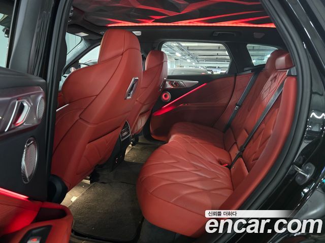 BMW XM 4.4