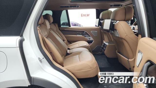 Land Rover Range Rover P530 Autobiography Long Wheel Base