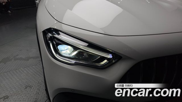 Mercedes-Benz GLA-Class GLA45 AMG 4MATIC+