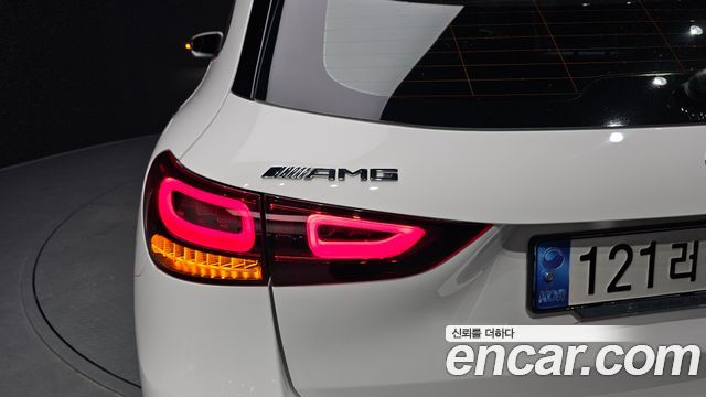 Mercedes-Benz GLA-Class GLA45 AMG 4MATIC+