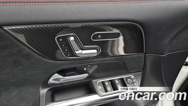 Mercedes-Benz GLA-Class GLA45 AMG 4MATIC+