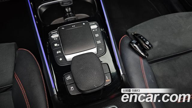 Mercedes-Benz GLB-Class AMG GLB35 4MATIC