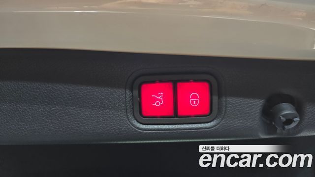 Mercedes-Benz E-Class E350 4MATIC AMG Line