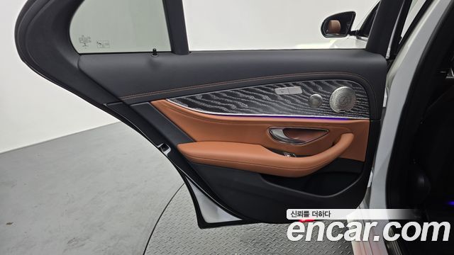 Mercedes-Benz E-Class E350 4MATIC AMG Line