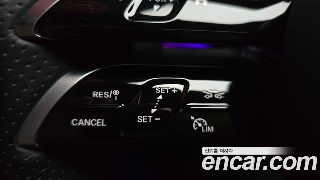 Mercedes-Benz E-Class E350 4MATIC AMG Line