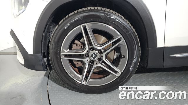 Mercedes-Benz GLB-Class GLB250 4MATIC