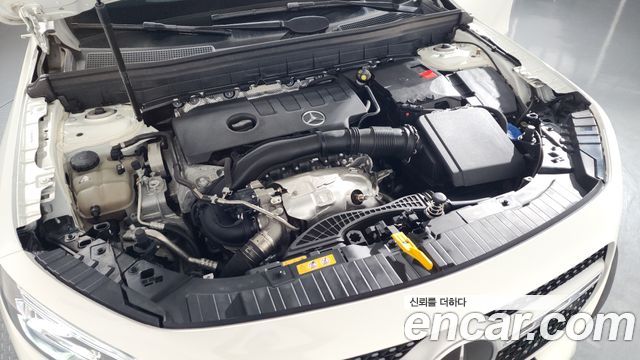 Mercedes-Benz GLB-Class GLB250 4MATIC