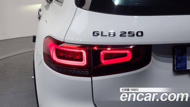 Mercedes-Benz GLB-Class GLB250 4MATIC