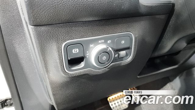 Mercedes-Benz GLB-Class GLB250 4MATIC