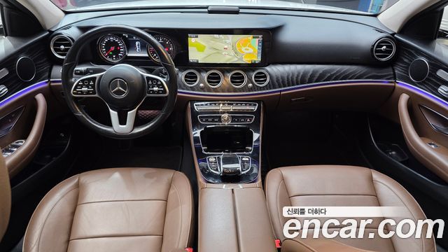 Mercedes-Benz E-Class E220d Avantgarde