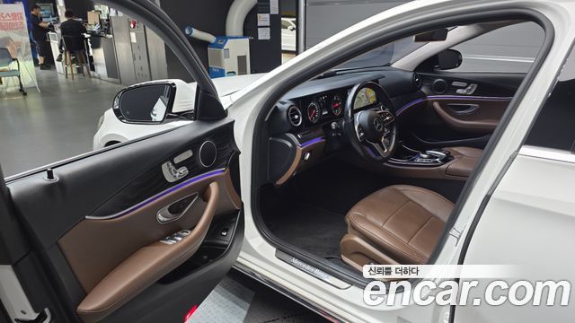 Mercedes-Benz E-Class E220d Avantgarde