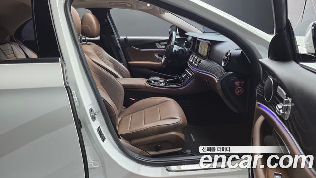 Mercedes-Benz E-Class E220d Avantgarde