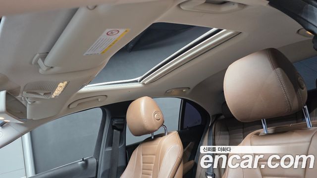 Mercedes-Benz E-Class E220d Avantgarde