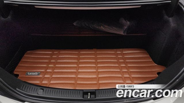 Mercedes-Benz E-Class E300e 4MATIC Exclusive