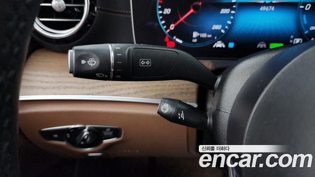 Mercedes-Benz E-Class E300e 4MATIC Exclusive