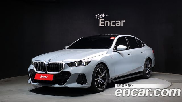 BMW 5-Series 530i xDrive M Sport