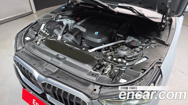 BMW 5-Series 530i xDrive M Sport