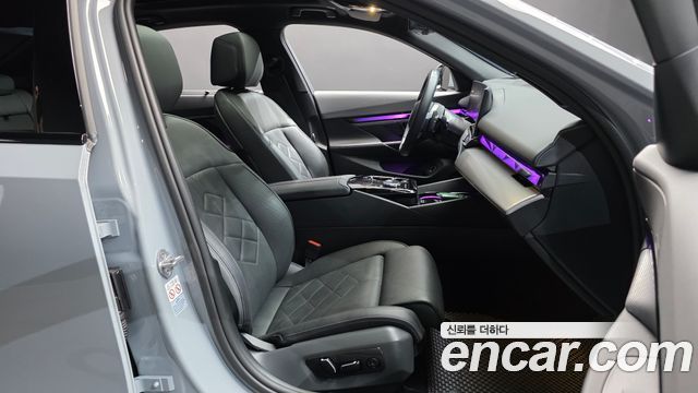 BMW 5-Series 530i xDrive M Sport