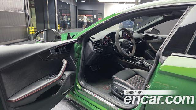 Audi RS5 2.9 TFSI Quattro