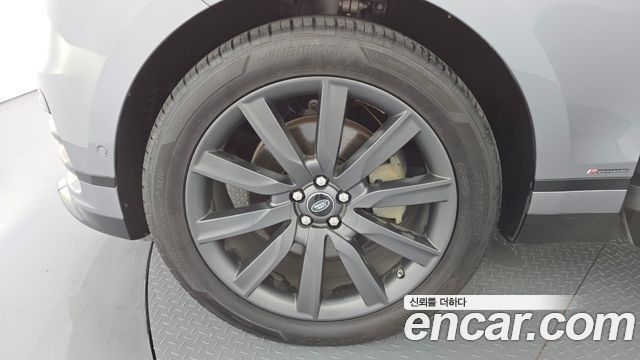 Land Rover Range Rover Velar 3.0 D300 R-Dynamic HSE