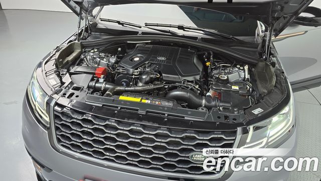 Land Rover Range Rover Velar 3.0 D300 R-Dynamic HSE