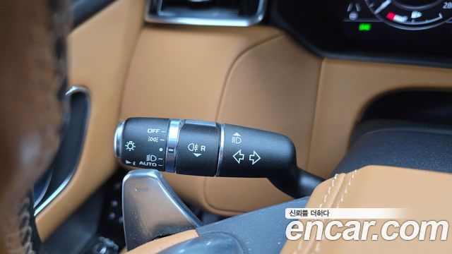 Land Rover Range Rover Velar 3.0 D300 R-Dynamic HSE
