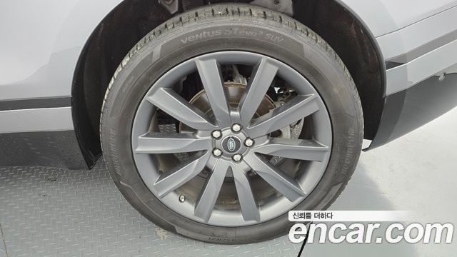 Land Rover Range Rover Velar 3.0 D300 R-Dynamic HSE