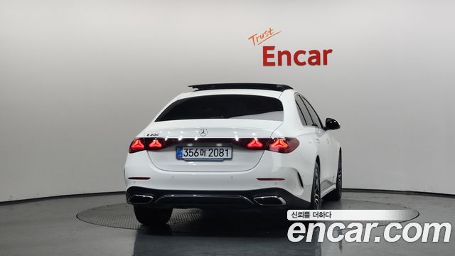 Mercedes-Benz E-Class E200 AMG Line