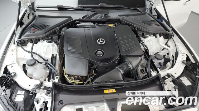 Mercedes-Benz E-Class E200 AMG Line