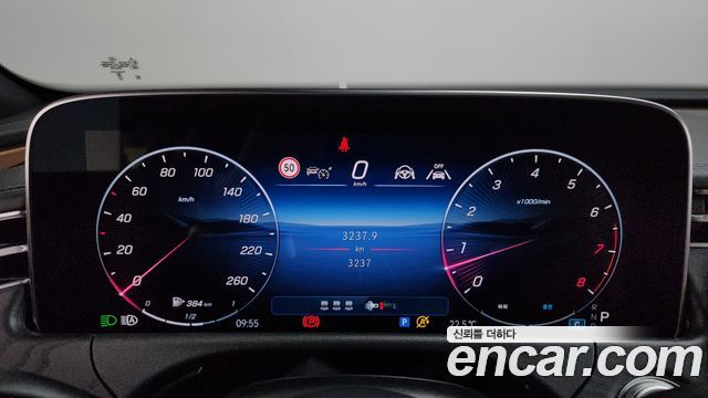 Mercedes-Benz E-Class E200 AMG Line