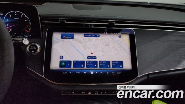 Mercedes-Benz E-Class E200 AMG Line