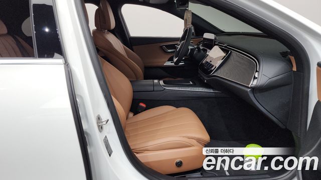Mercedes-Benz E-Class E200 AMG Line