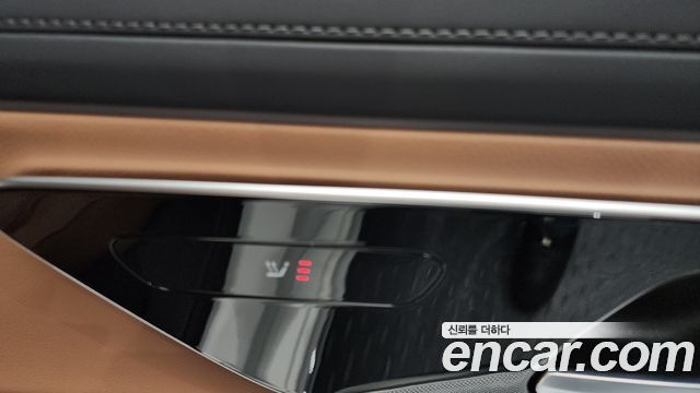Mercedes-Benz E-Class E200 AMG Line