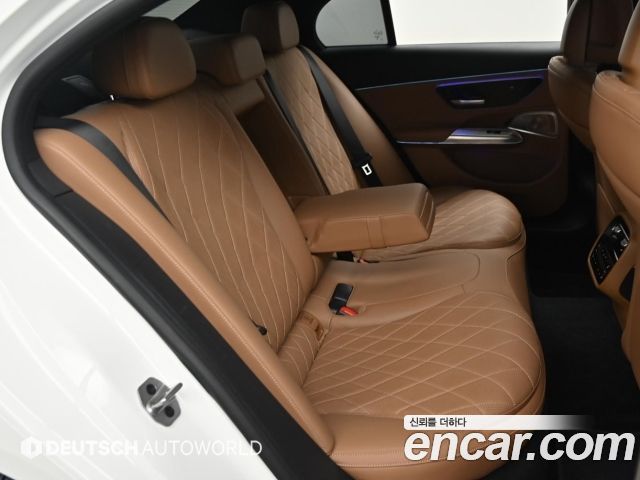 Mercedes-Benz E-Class E450 4MATIC Exclusive