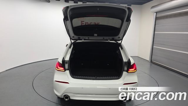 BMW 1-Series 120i Advantage