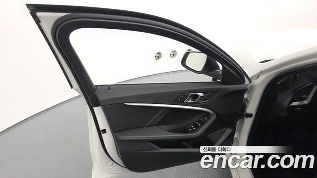 BMW 1-Series 120i Advantage