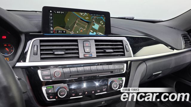 BMW 4-Series 420i Gran Coupe Special Edition