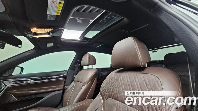 BMW 7-Series 730Ld xDrive M Sport