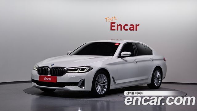 BMW 5-Series 520i Luxury