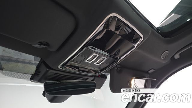 Land Rover Range Rover Velar 2.0 P250 R-Dynamic SE