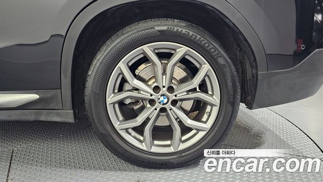 BMW X4 xDrive20i xLine