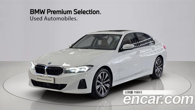 BMW 3-Series 320i