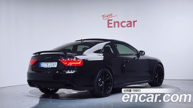 Audi RS5 4.2 FSI Quattro