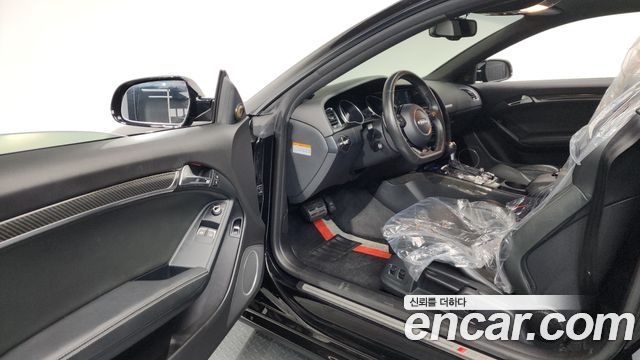 Audi RS5 4.2 FSI Quattro