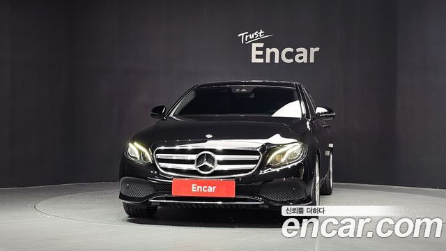 Mercedes-Benz E-Class E200 Avantgarde