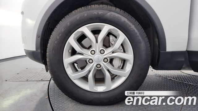 Land Rover Discovery 3.0 SD6 SE