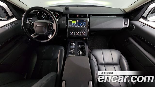 Land Rover Discovery 3.0 SD6 SE